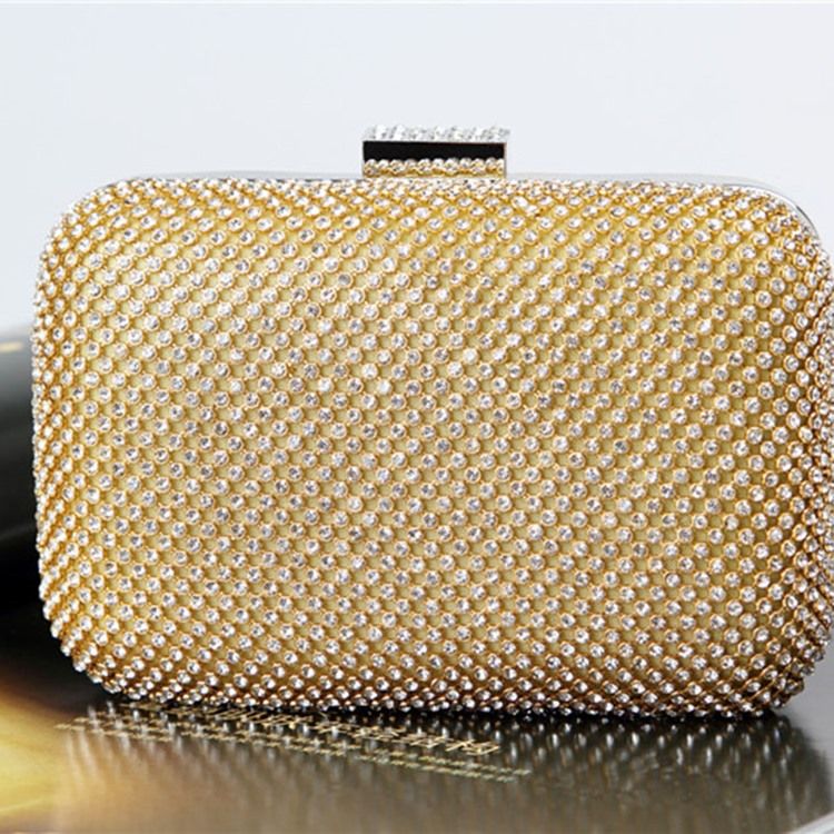 Luxury Style Hasp Chain Women Clutch