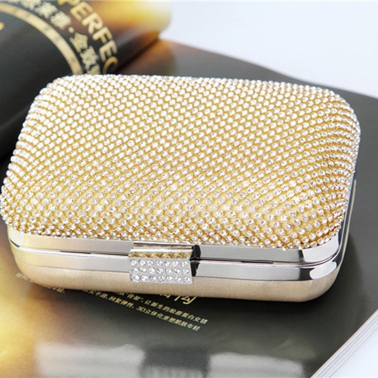 Luxury Style Hasp Chain Women Clutch