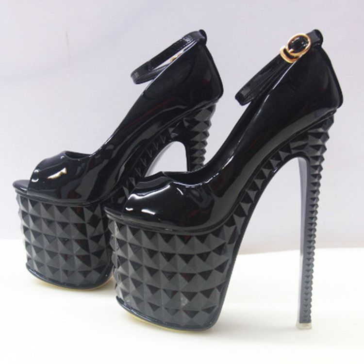 Damtråd Line-style Buckle Plain Stiletto Sandals