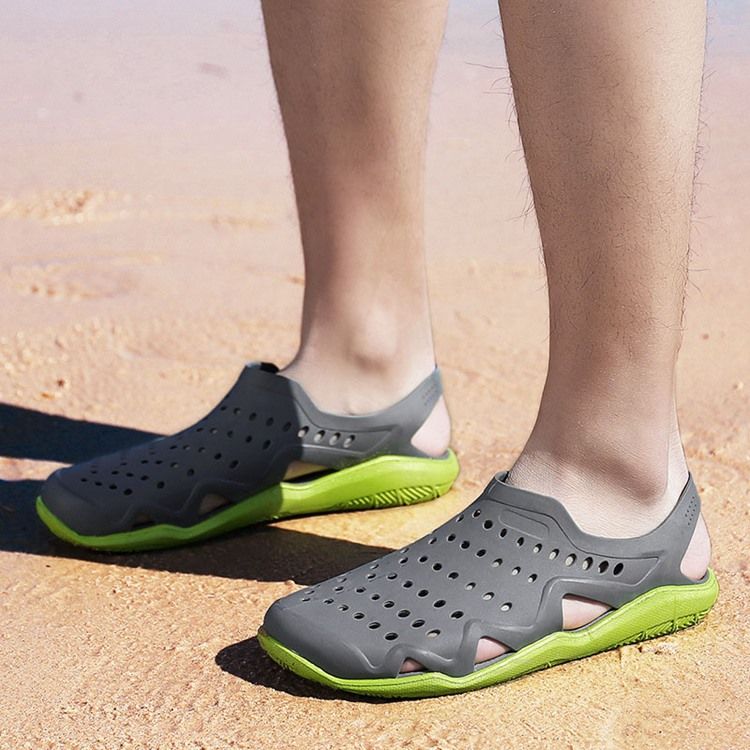 Enkel Ihålig Slip-on-färgblock Sandaler För Män