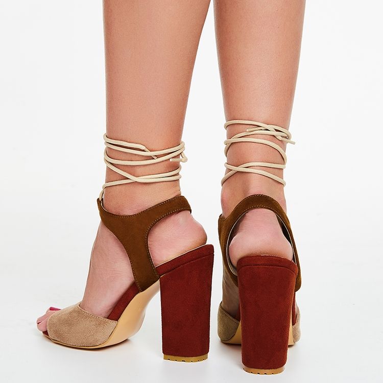 Kvinnors Färgblock Chunky Heel Sandals