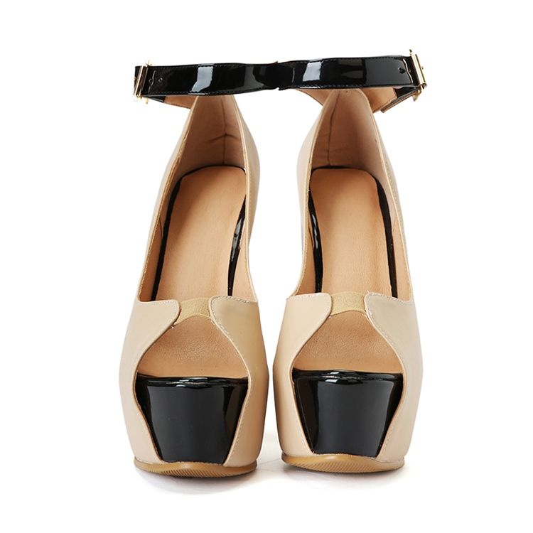 Peep Toe Line-style Buckle Wedge Heel Dam Sandaler