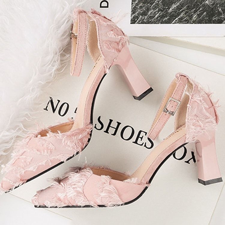 Chunky Heel Buckle Pointed Toe Women's Pumps