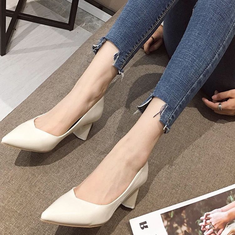 Plain Chunky Heel Slip-on Pointed Toe Dam Pumps