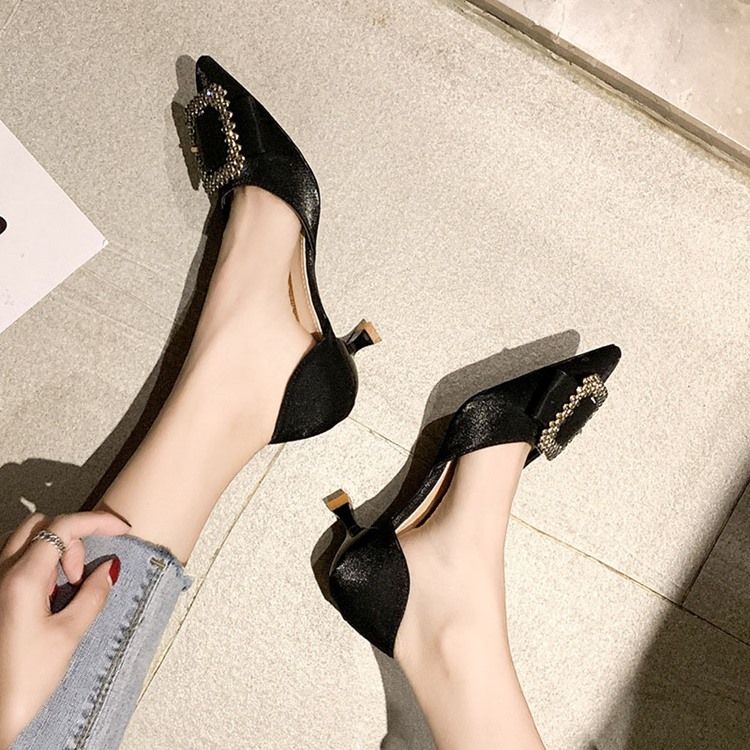 Rhinestone Pointed Toe Kitten Heel Dam Pumps