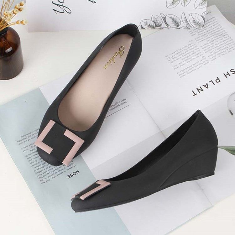 Pvc Slip-on Round Toe Wedge Heel Dam Jelly Shoes