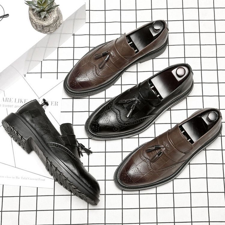 Plain Pointed Toe Low-cut Upper Slip-on Oxfords För Män