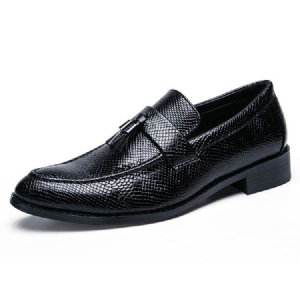 Pu Fringe Slip-on Round Toe Oxfords För Män