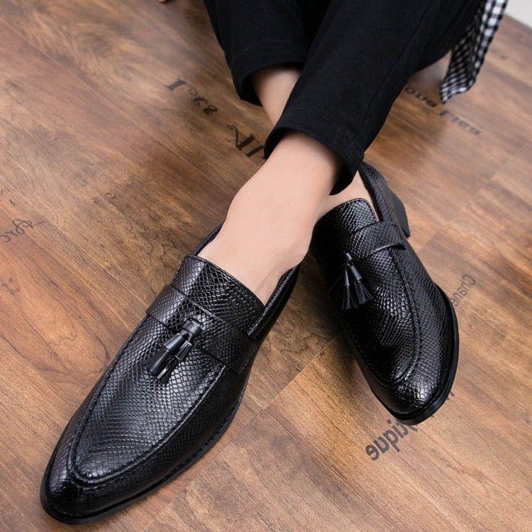 Pu Fringe Slip-on Round Toe Oxfords För Män