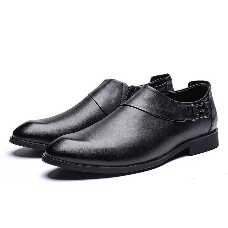 Plain Low-cut Upper Pointed Toe Herrskor