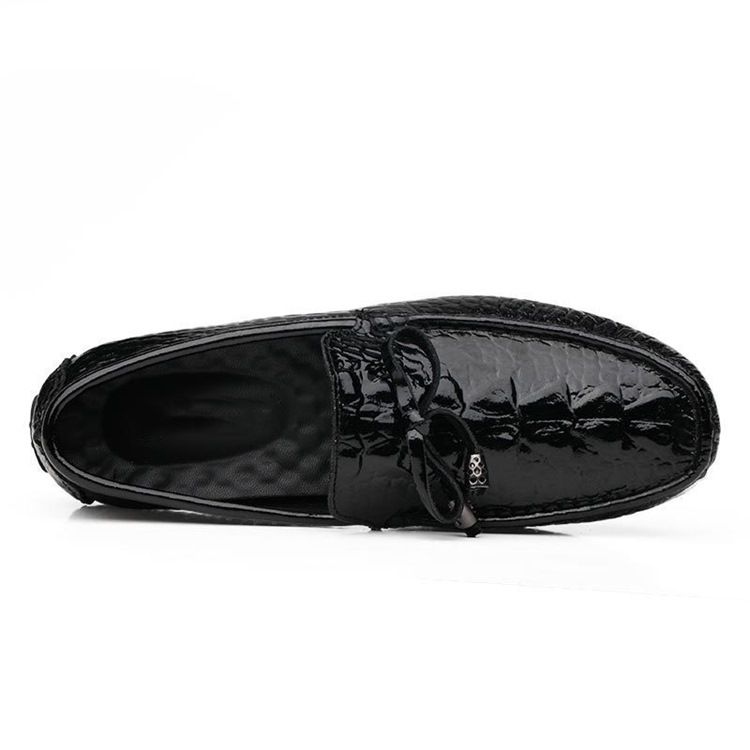 Slip-on Plain Round Toe Men's Casual Shoes