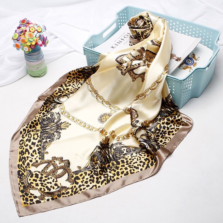 Skriv Ut Charmeuse Leopard Fashion Women's Scarves