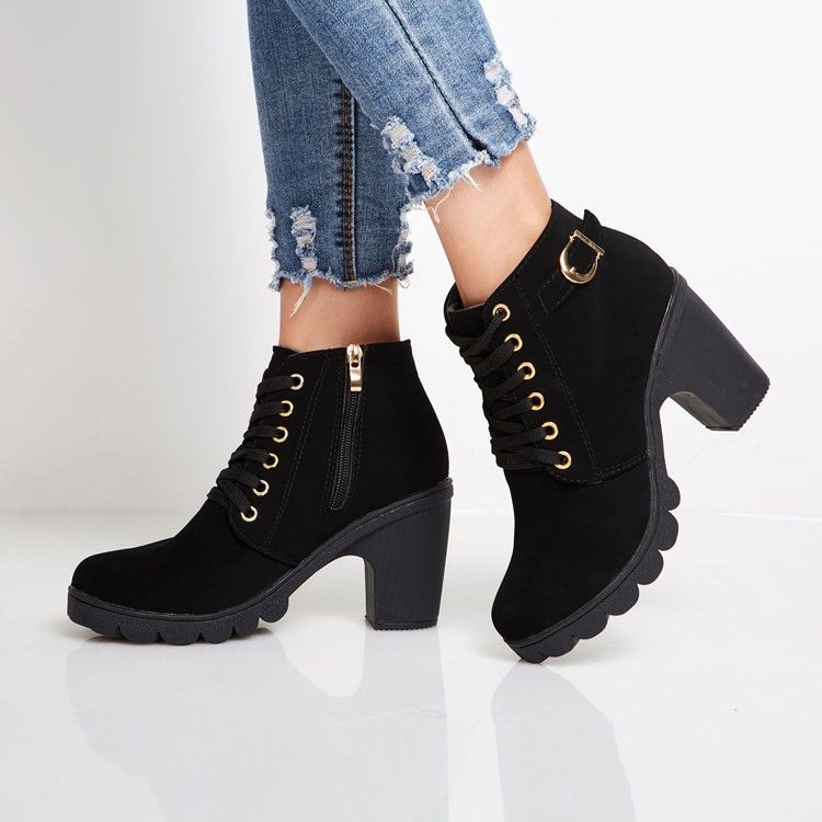 Plain Chunky Heel Lace-up Front Women's Ankle Boots