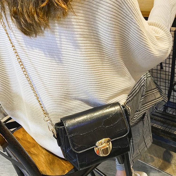 Kedja Pu Alligator Rektangel Crossbody Väskor