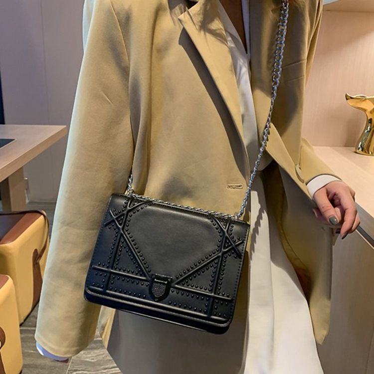 Tråd Pu Geometriska Flik Crossbody Väskor