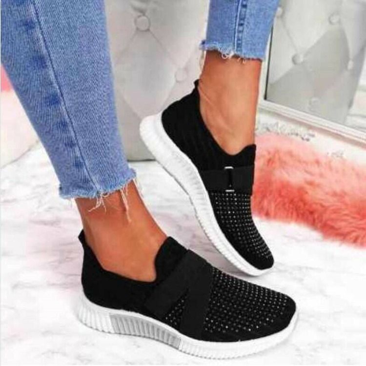 Dam Slip-on Rhinestone Round Toe Casual Sneakers