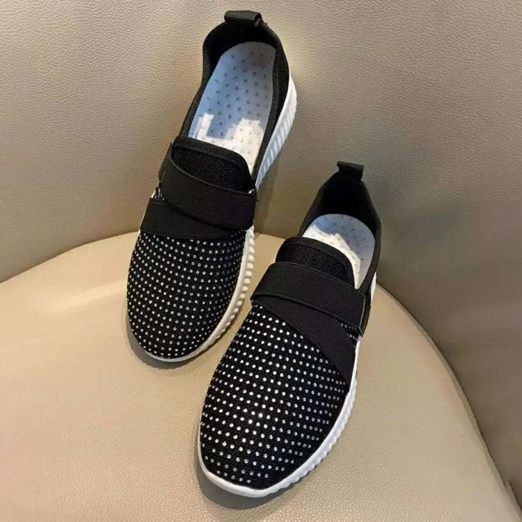 Dam Slip-on Rhinestone Round Toe Casual Sneakers