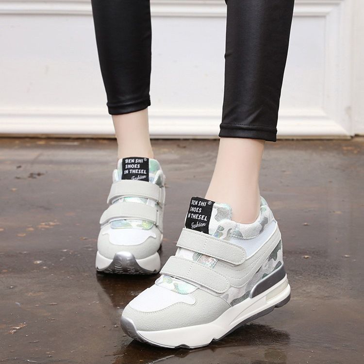 Patchwork Camouflage Platform Velcro Sneakers För Kvinnor